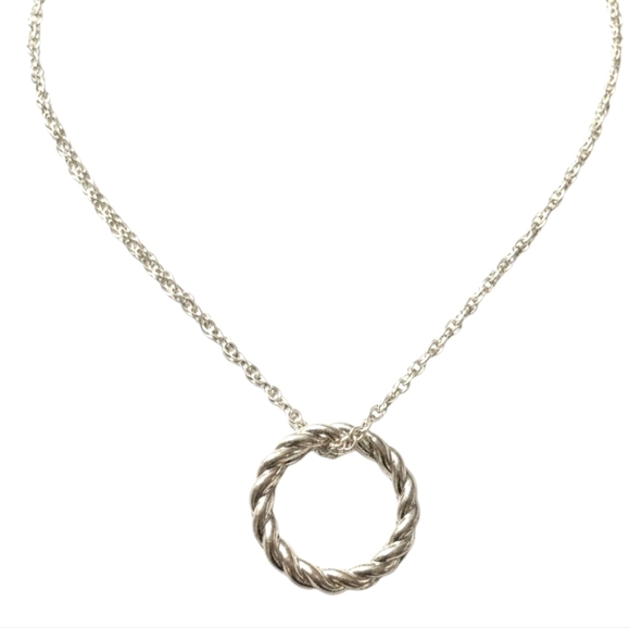 SILVER CHAIN WITH BRAIDED RING PENDANT 16" - Picture 3 of 4